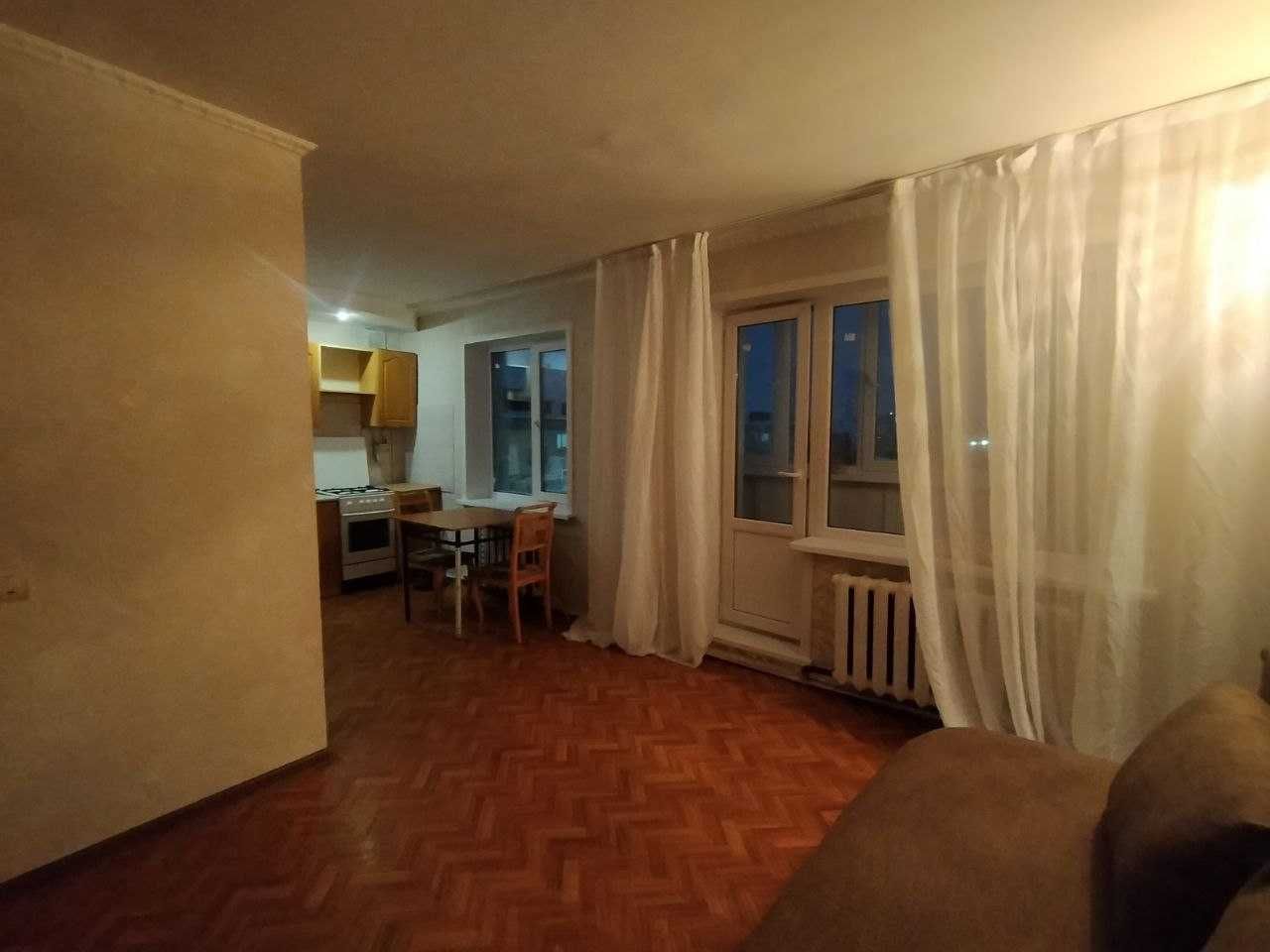 Продажа двухкомнатной квартиры в центре, Омский проект.
