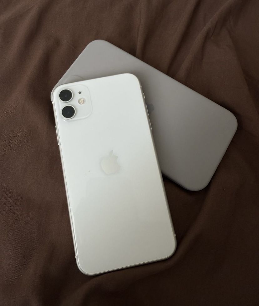 Iphone 11 78 акб 64гб