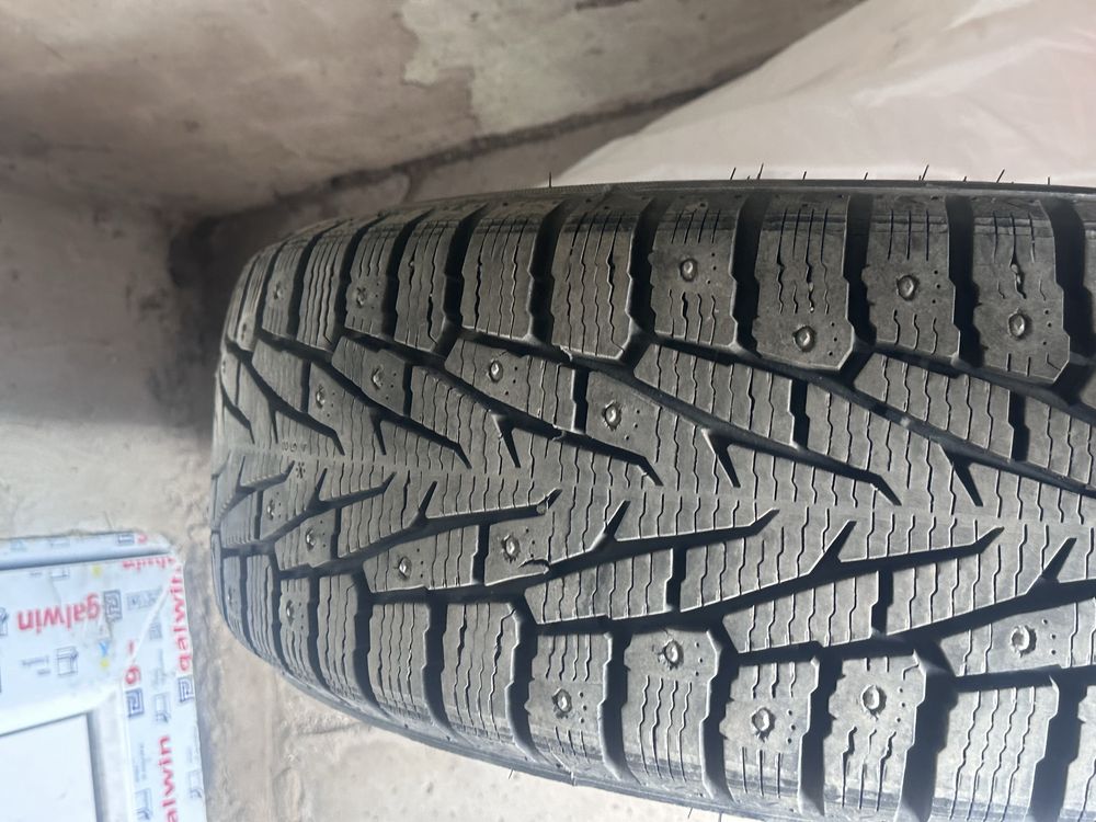 Зимняя резина Nokian Nordman 225/70 R16