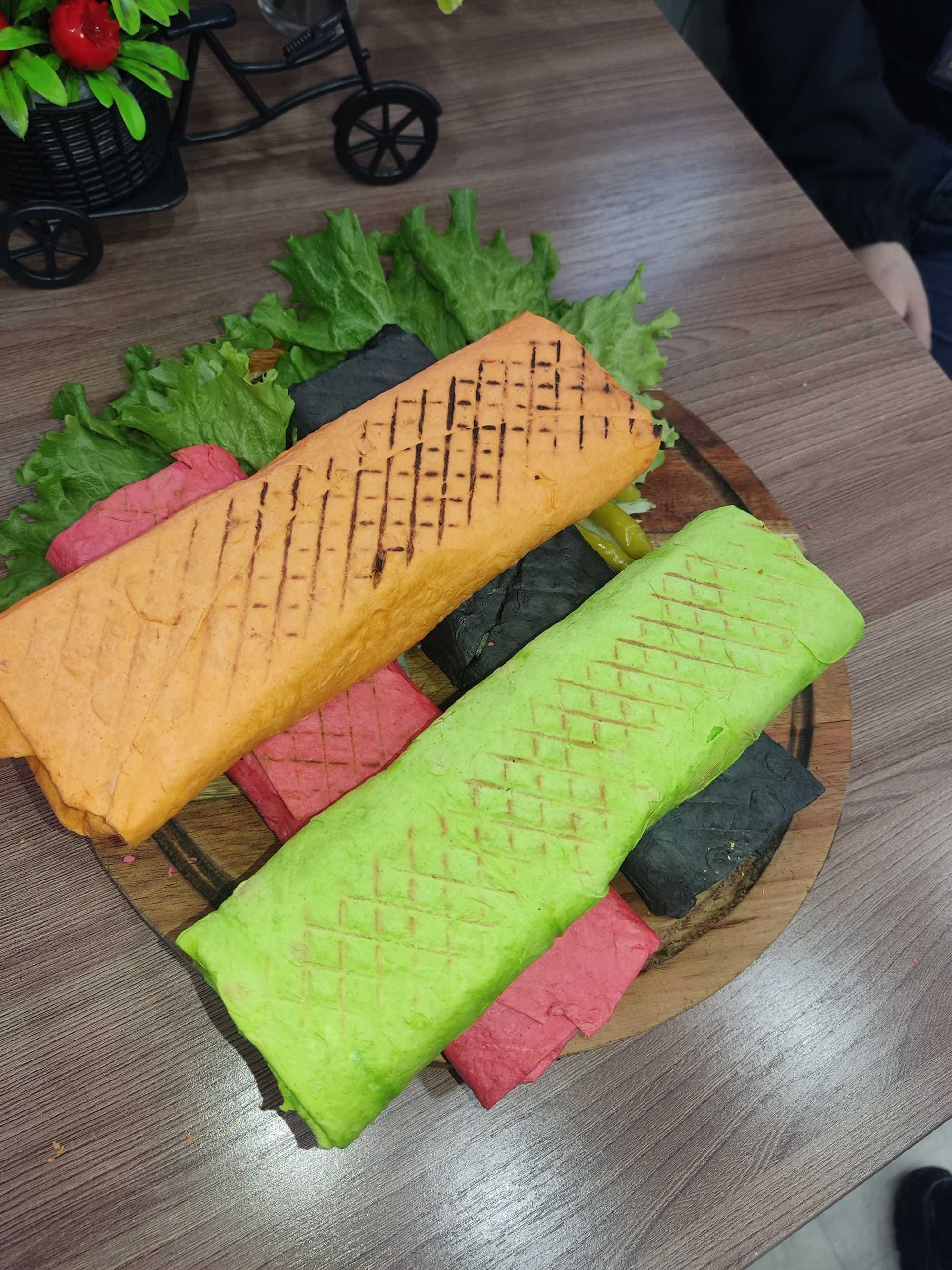 Лаваш тонкий лимонады, квасы, коктели