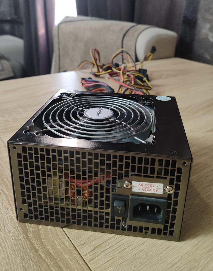 Блок Питания HuntKey lw-6450hg 450w