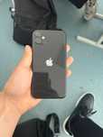 Продам Iphone 11