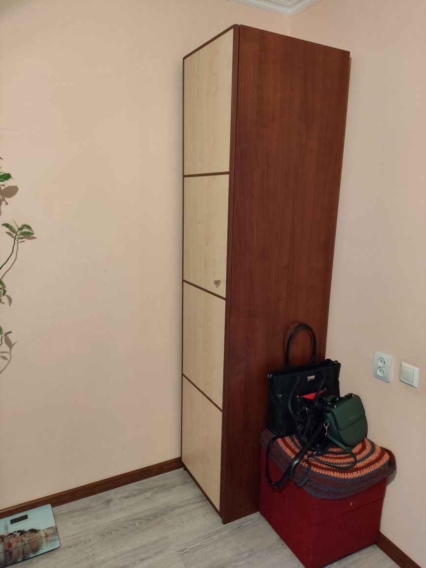 Срочно продам спальный гарнитур