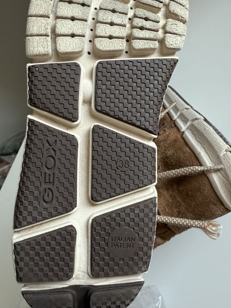 Зимние сапоги Geox 38
