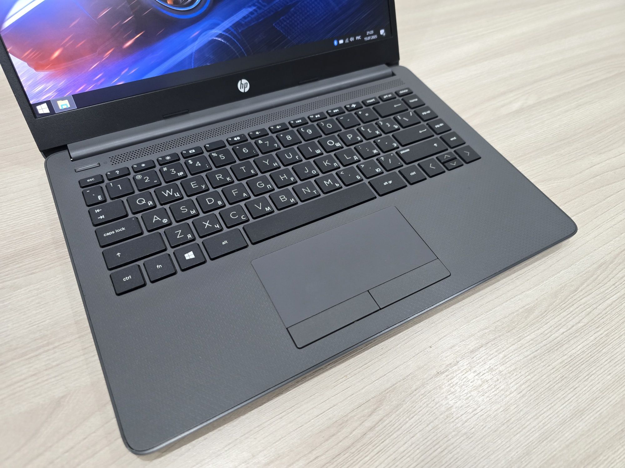 HP, Ryzen 5, Ram 8Gb, SSD 256Gb, AMD Radeon 2Gb, Full HD 1920х1080