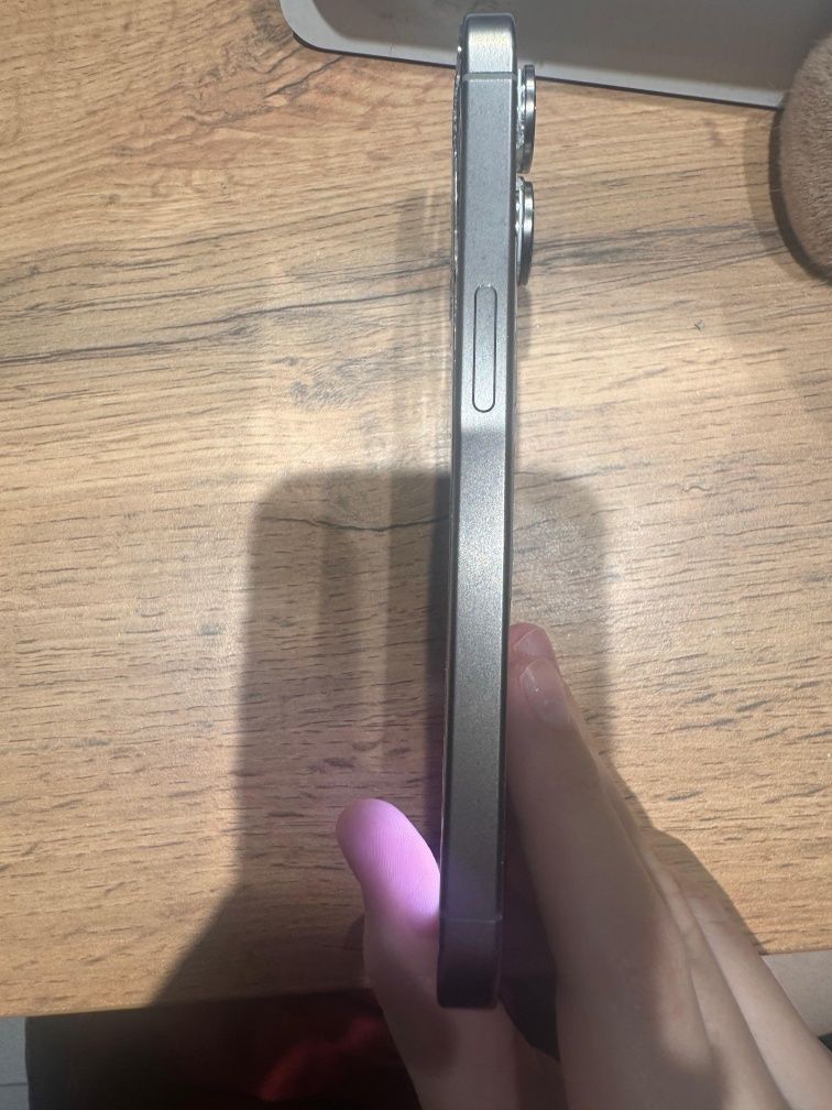iPhone 15 pro 128gb рабочая плата