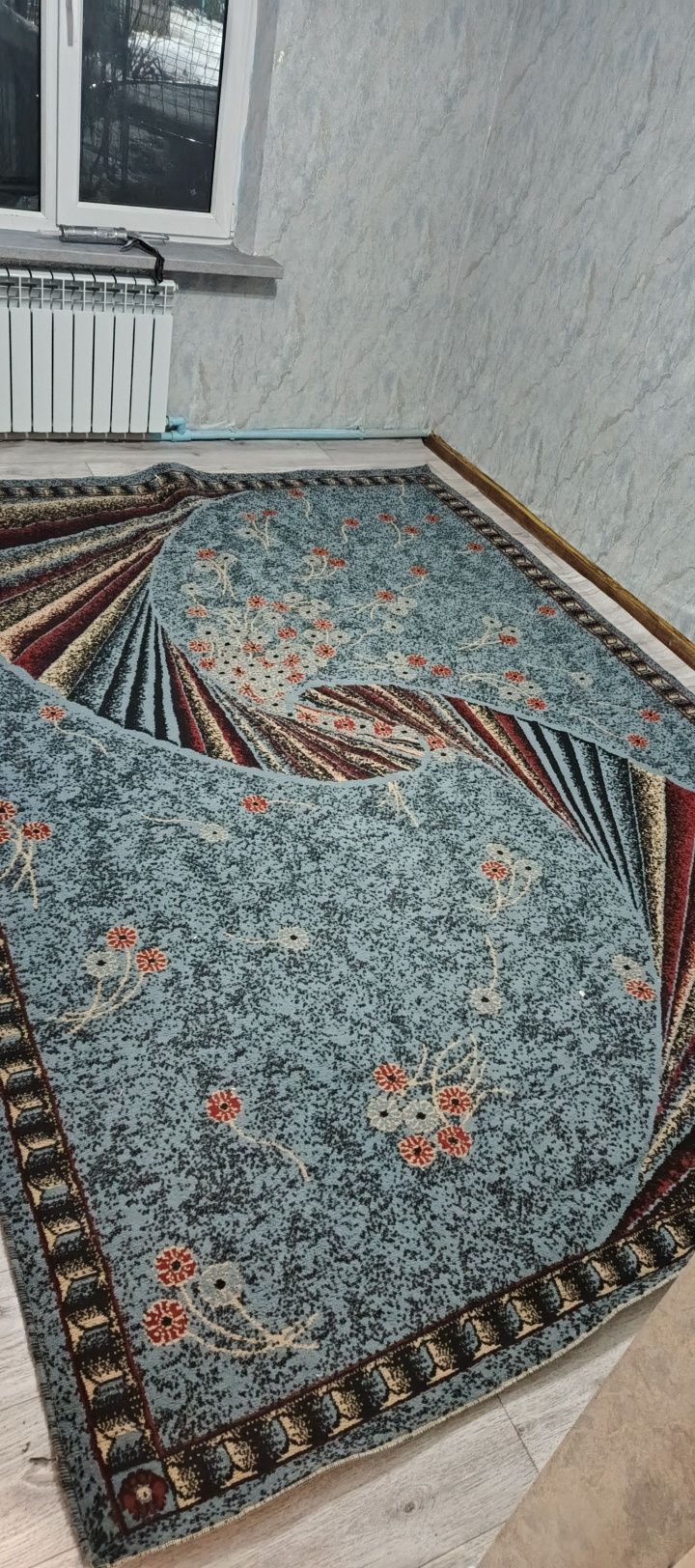 Ковёр, палас 2.4*3.3
