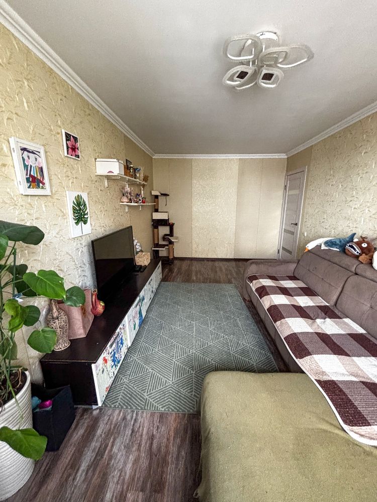 Продам 3-х комнатную квартиру
