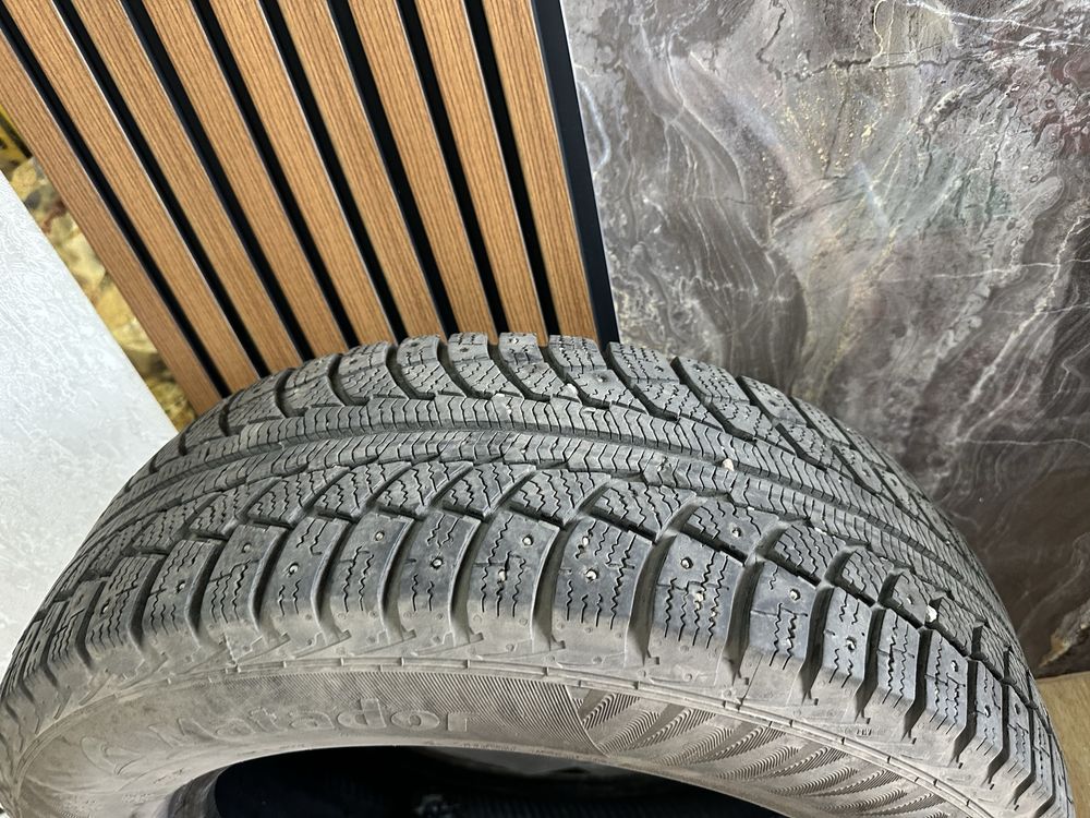 Продам Шины  R 17