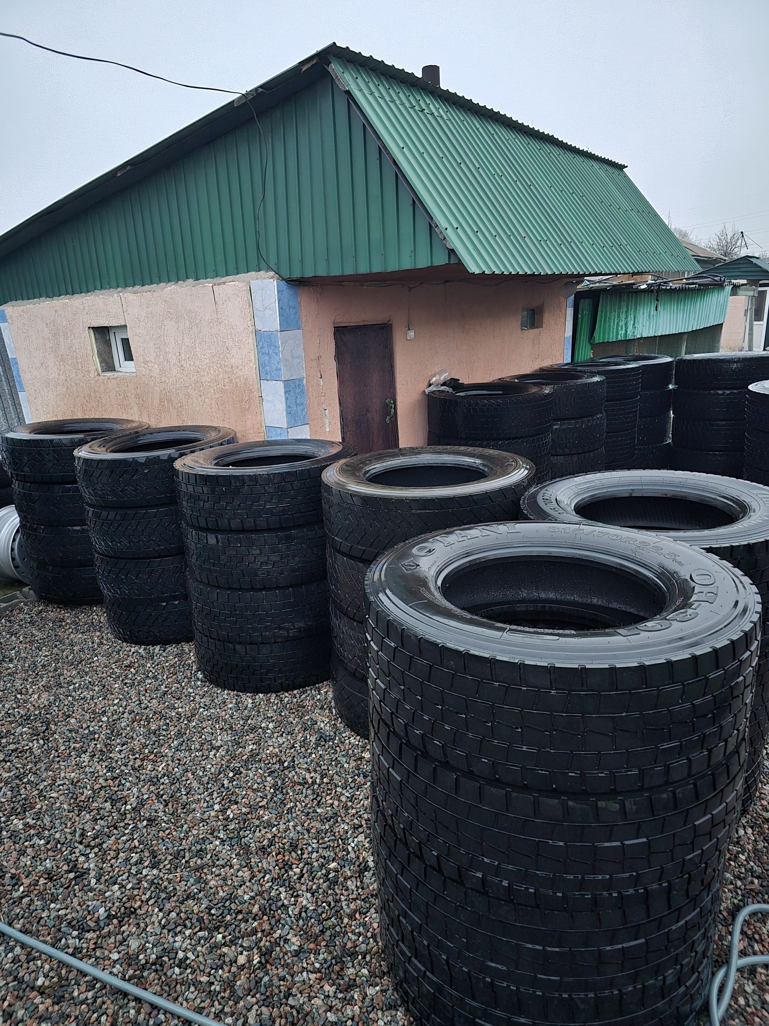 Продам резину разные размеры