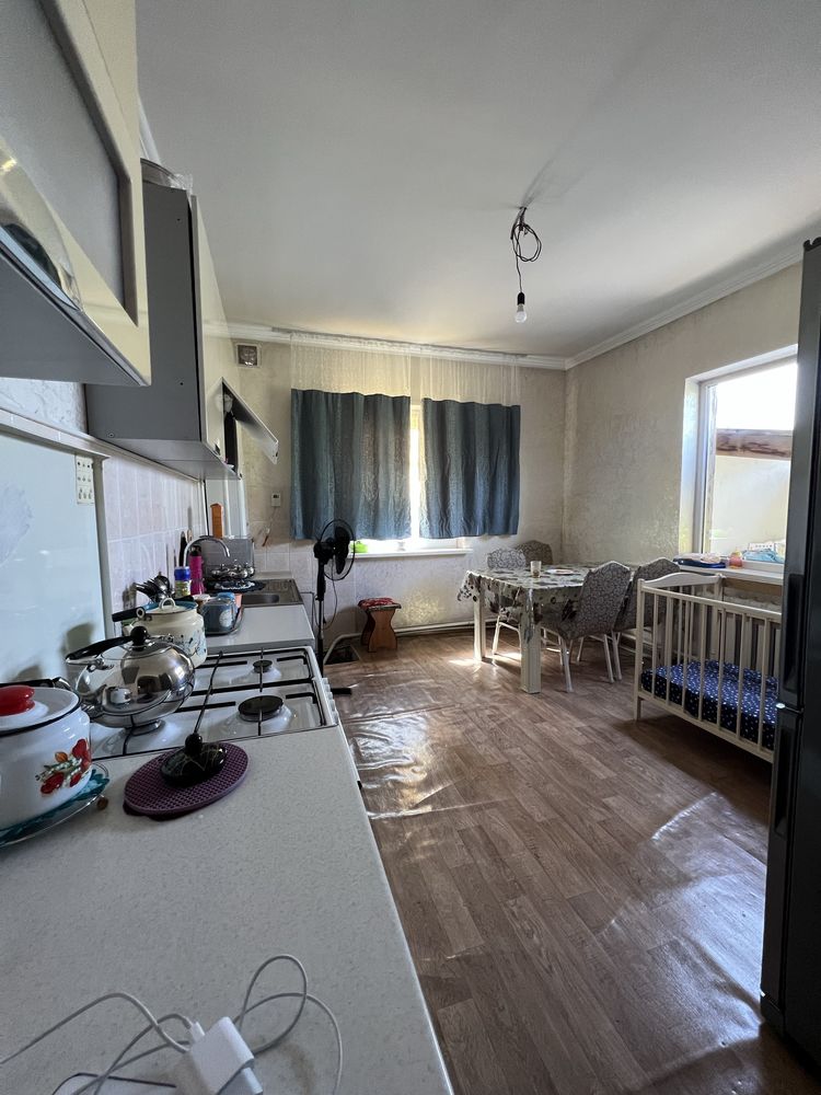 Продается кирпичный дом с времянкой,баней и сараем,КАСКЕЛЕН