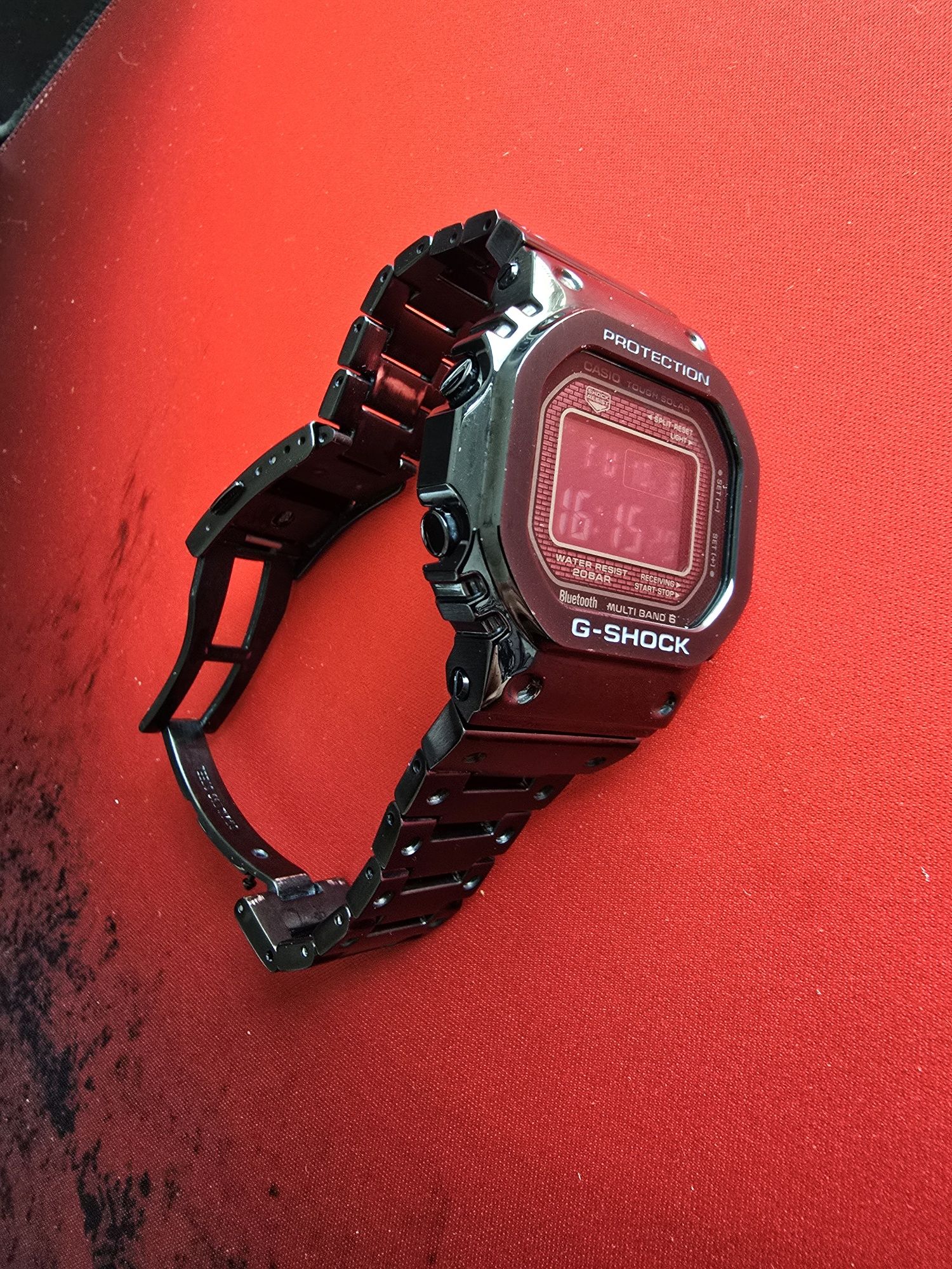 Продам Casio G-Shock GMW-B5000-1ER black