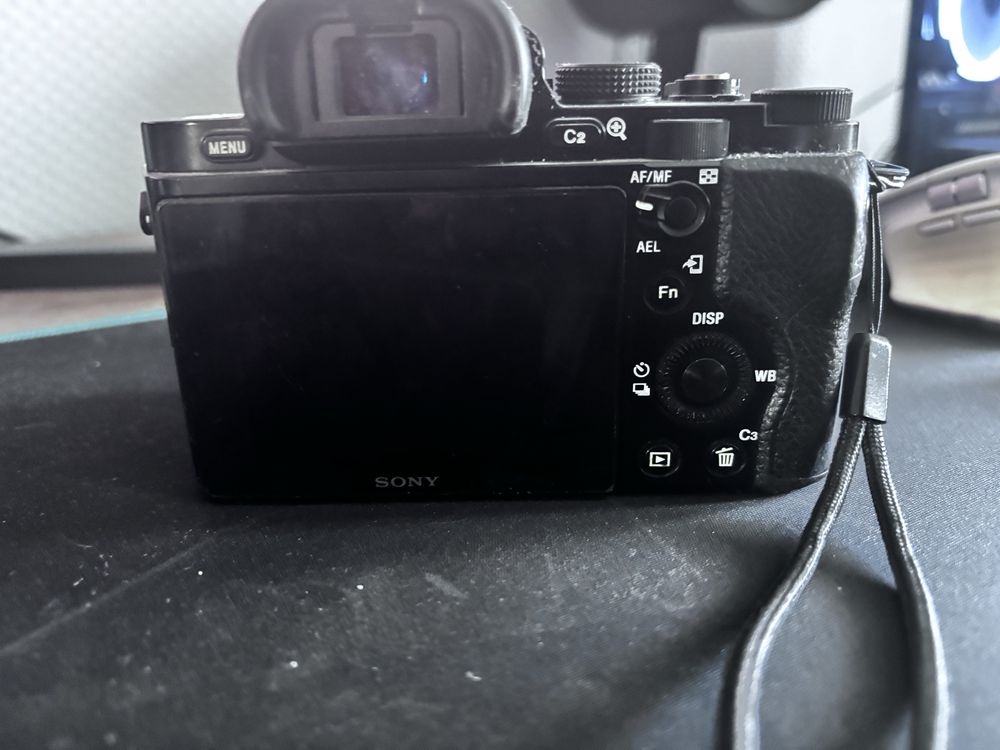 Продам Камера Sony a7