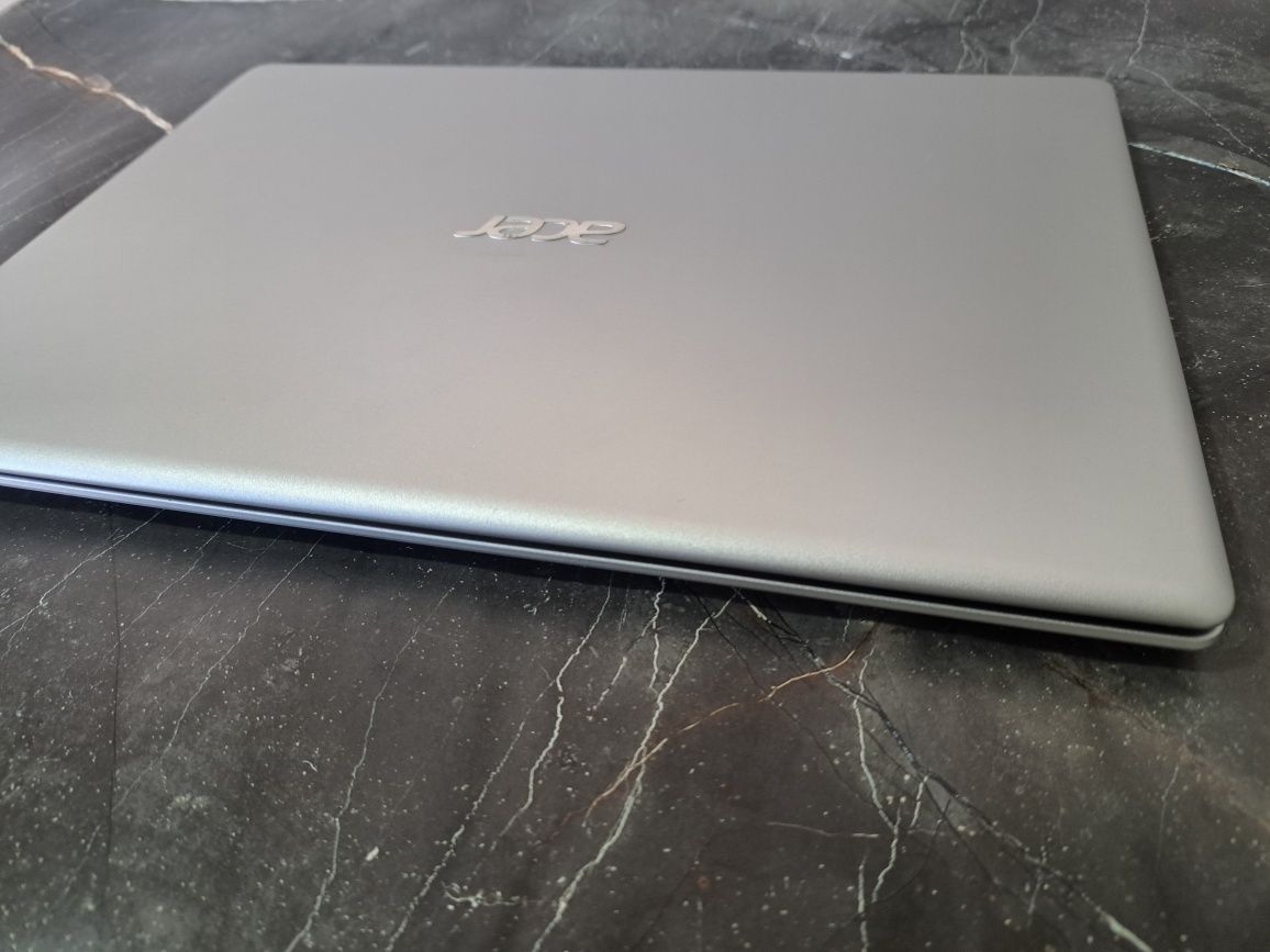Продам ультрабук ACER SWIFT (идеал)