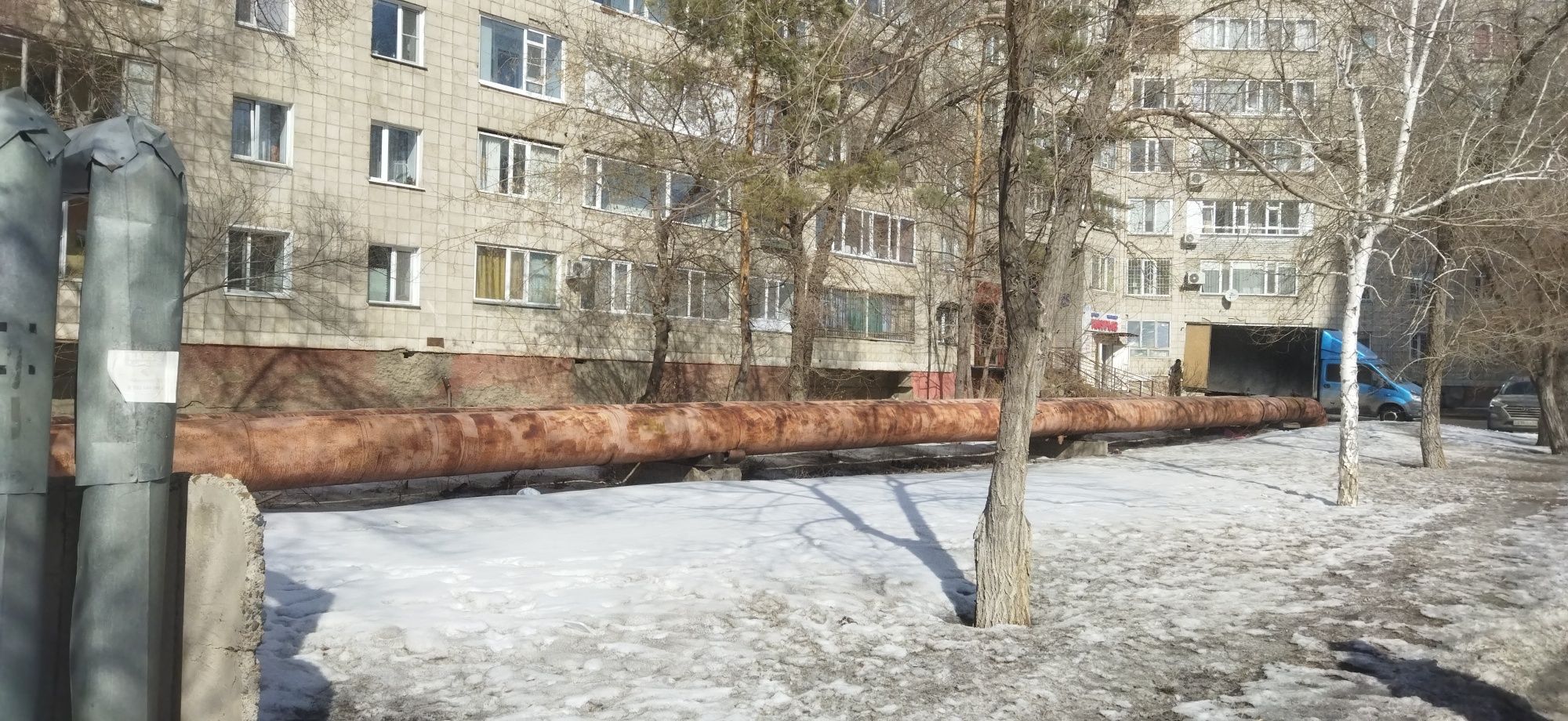 Продам 1-комнатную улучшенную квартиру большой площадью.