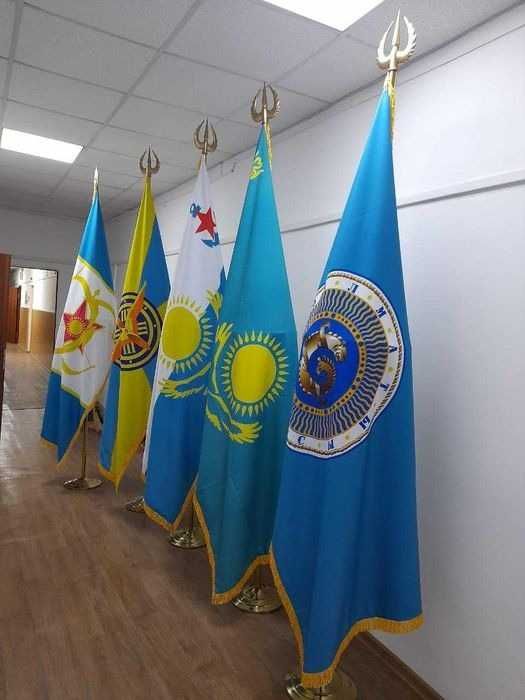 Флаг Казахстана разных размеров