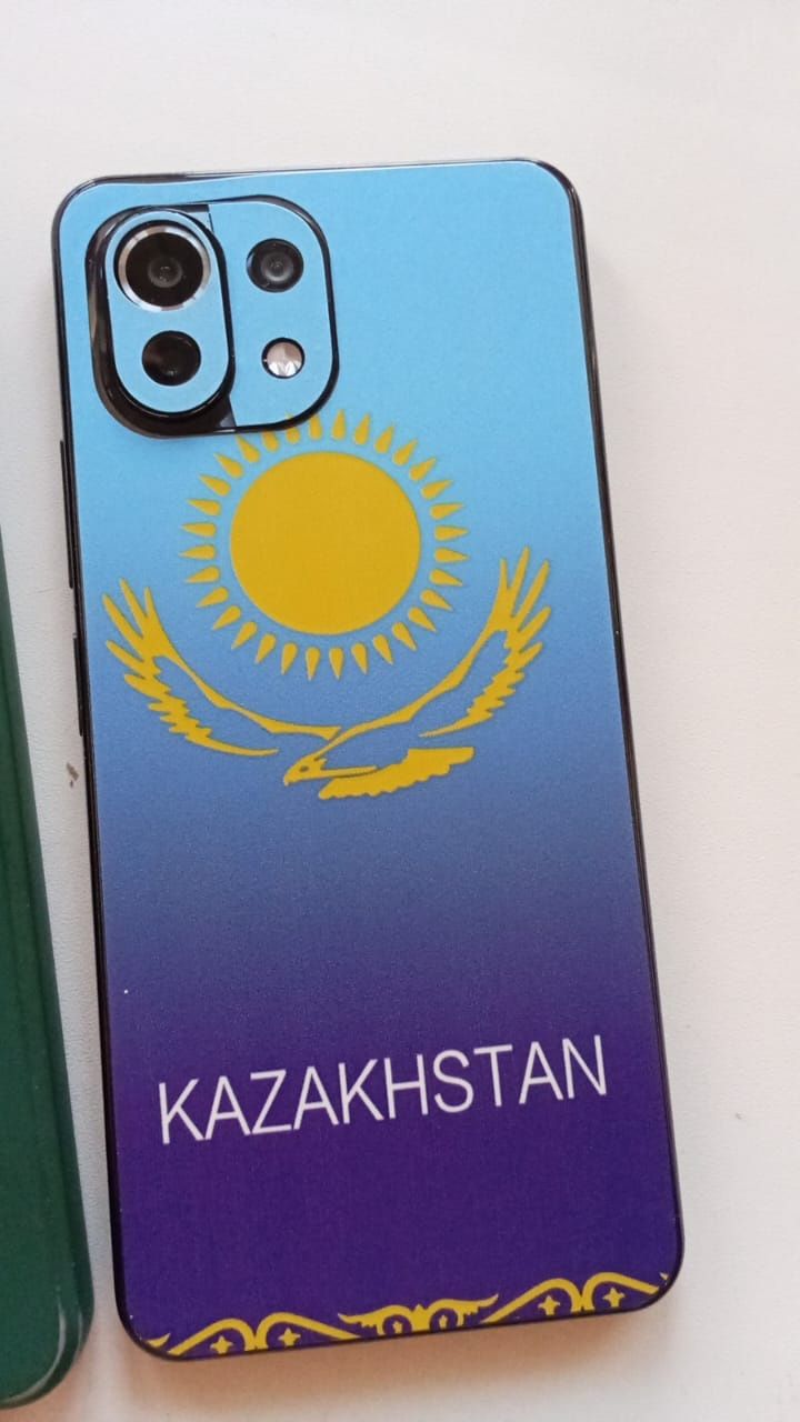 Продам Mi 11 lite 128gb 80000тыс