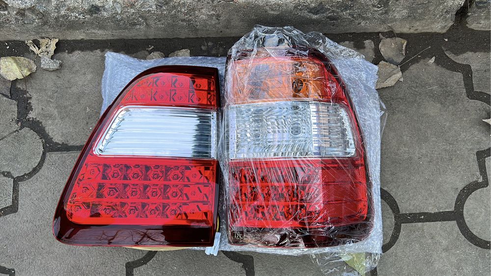 Задние фонари Land Cruiser 100