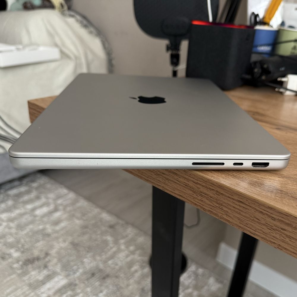 Macbook pro 14/ m1 Pro/ 16gb/ 1tb