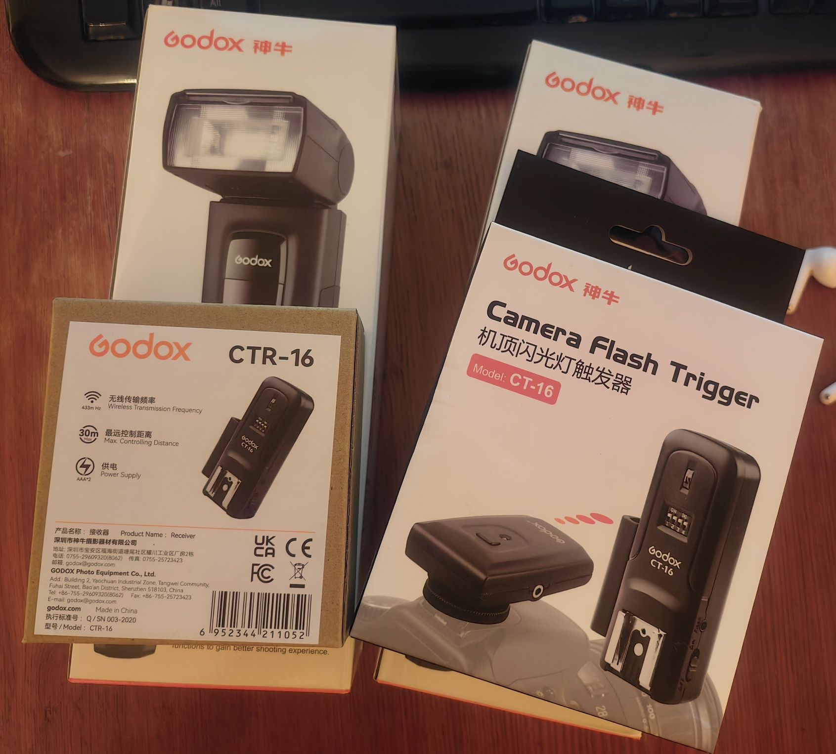 Вспышка Godox TT520 II с синхронизатором