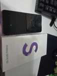 продам samsung s21 fe
