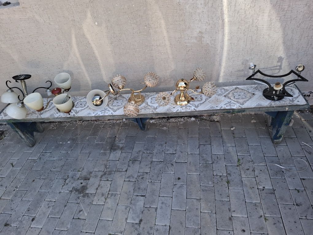 Продам люстрый 5 штук