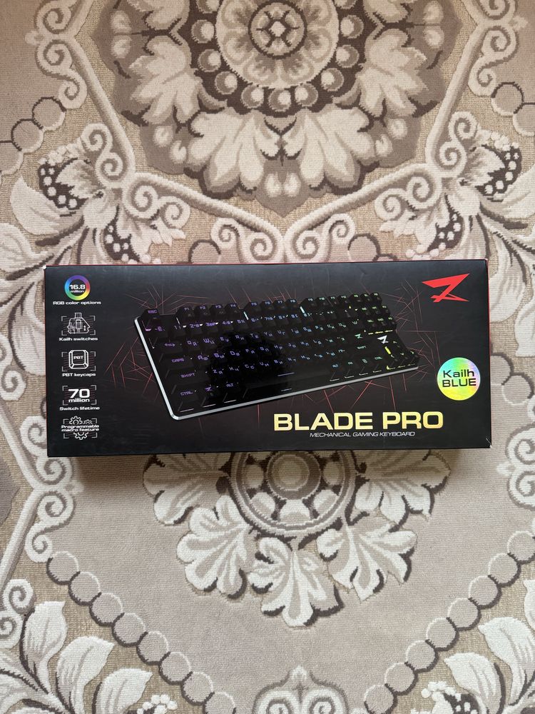 Игровая механическая клавиатура Zet Gaming Blade Pro (синие)