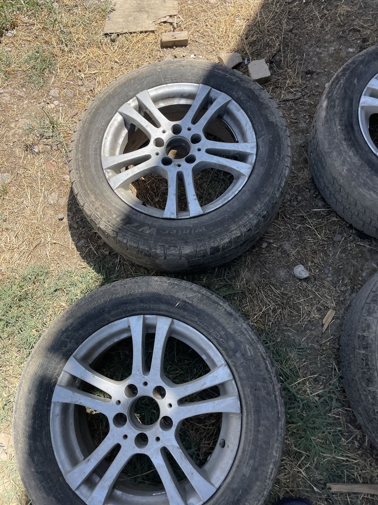Авто шина и диск б/у 215/60/R16