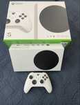 Xbox series s в очень хорошем состоянии