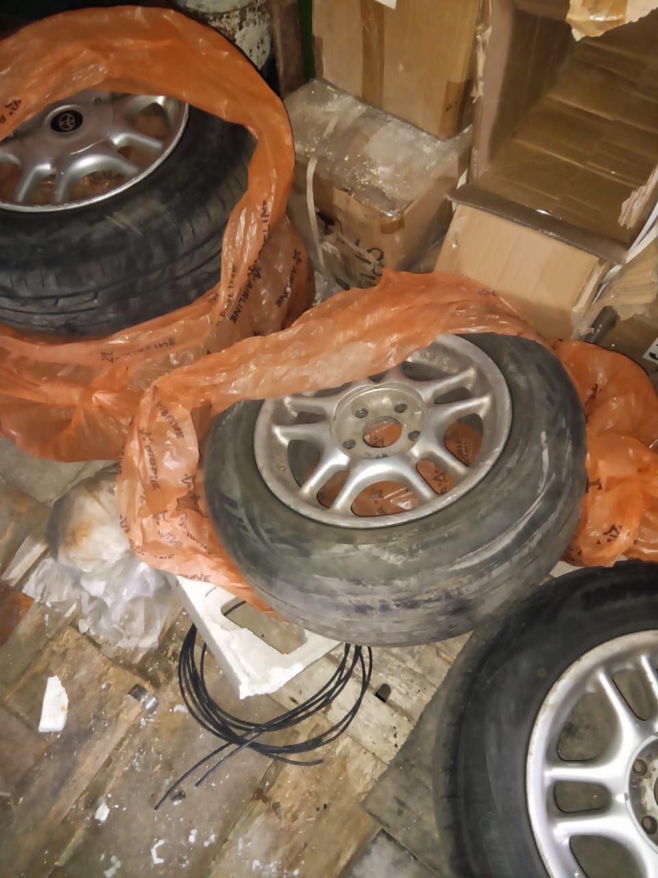 Продам авто запчасти
