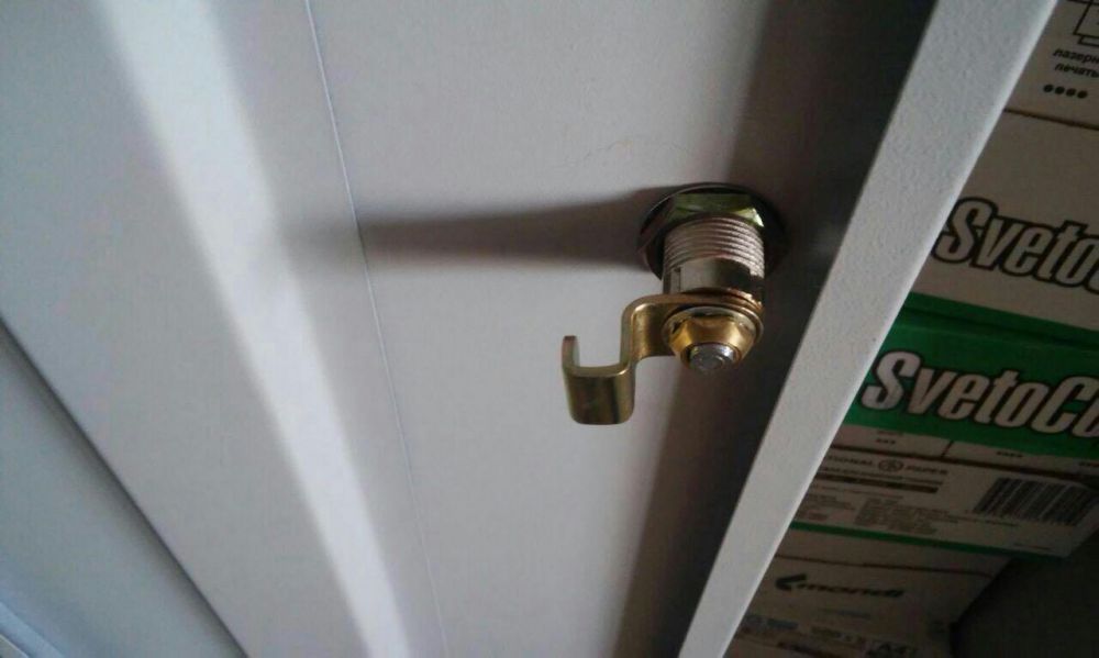 Замок врезной (замки PAKS LOCKS, замки для металлических шкафов)
