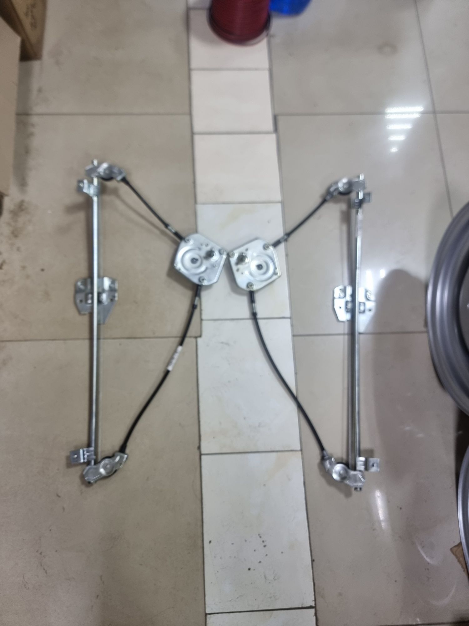 Стеклоподъемник на Газель