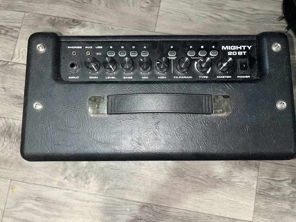 Комбоуселитель Nux mighty 20BT цифровой