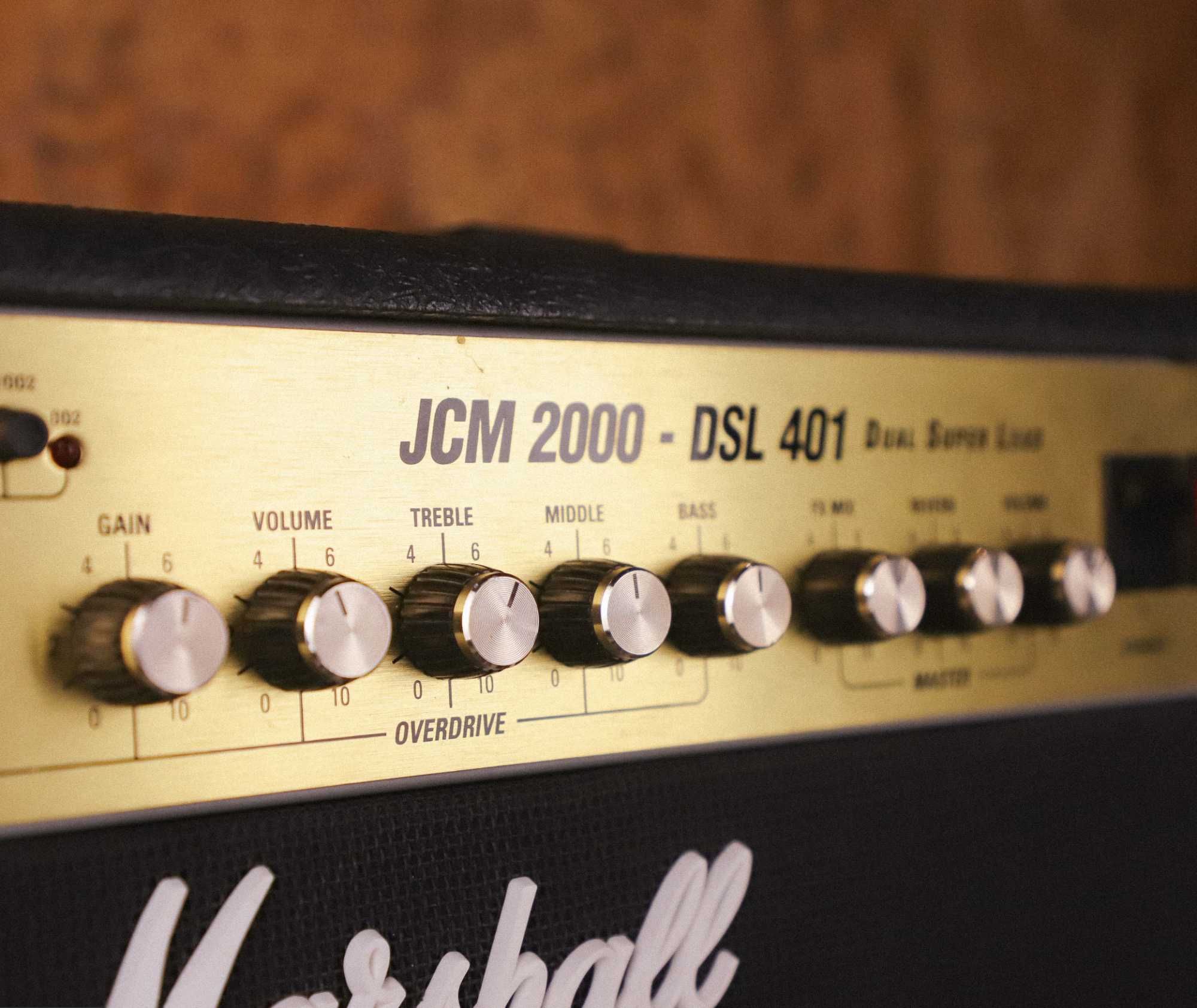 Marshall JCM 2000 DSL401 Dual Super Lead UK