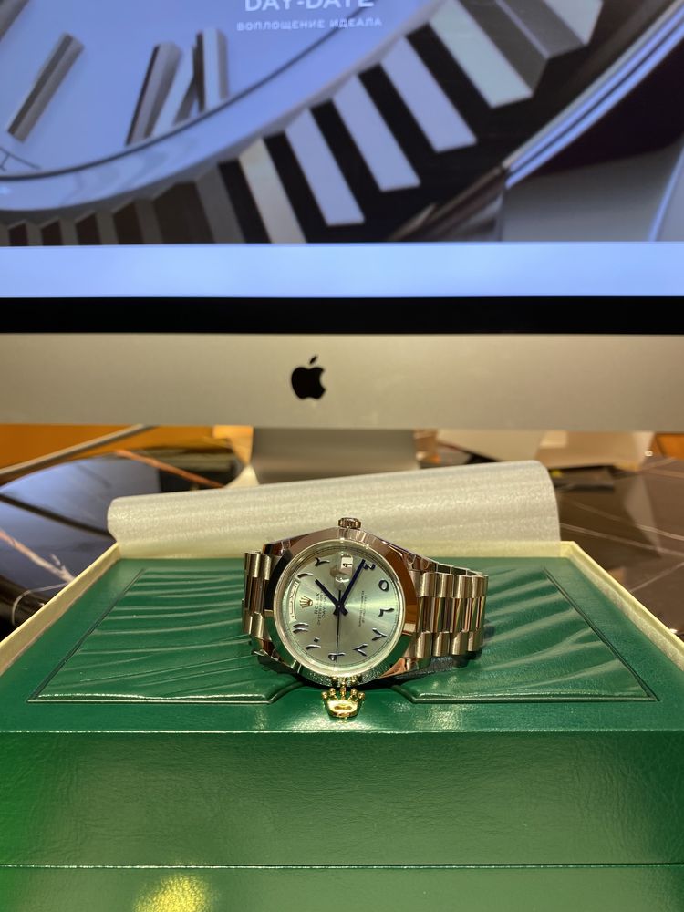 Rolex с арабсками цифрами