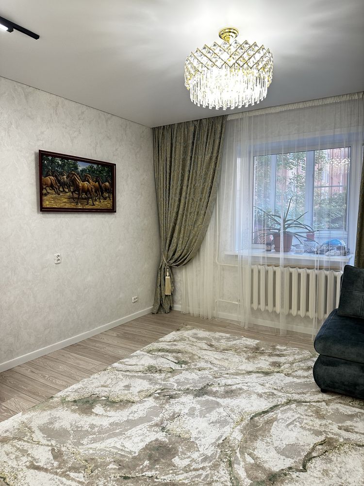Продам двухкомнатную квартиру с новым ремонтом
