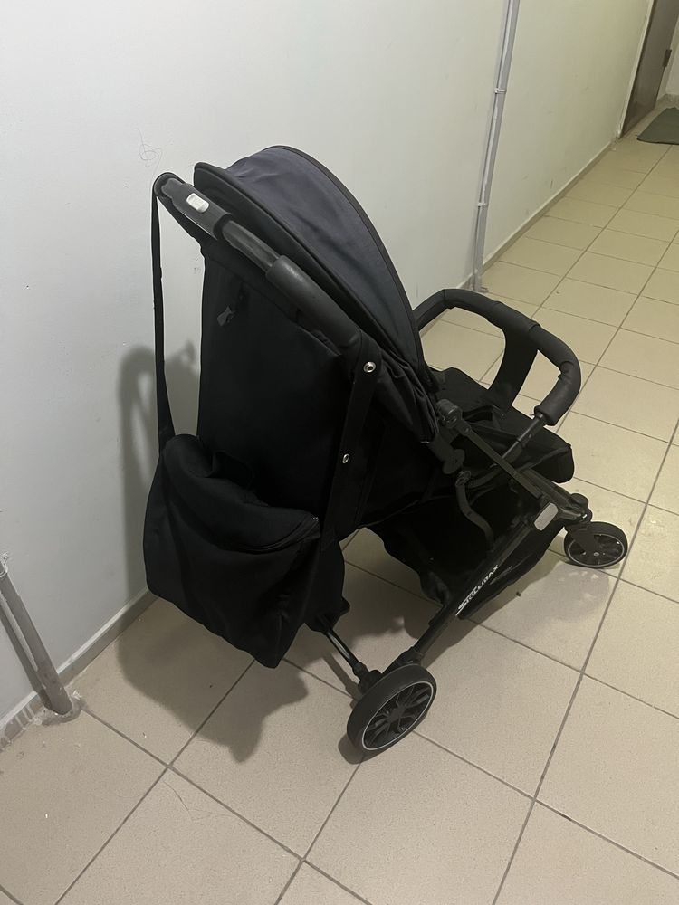 Продам детскую коляску.