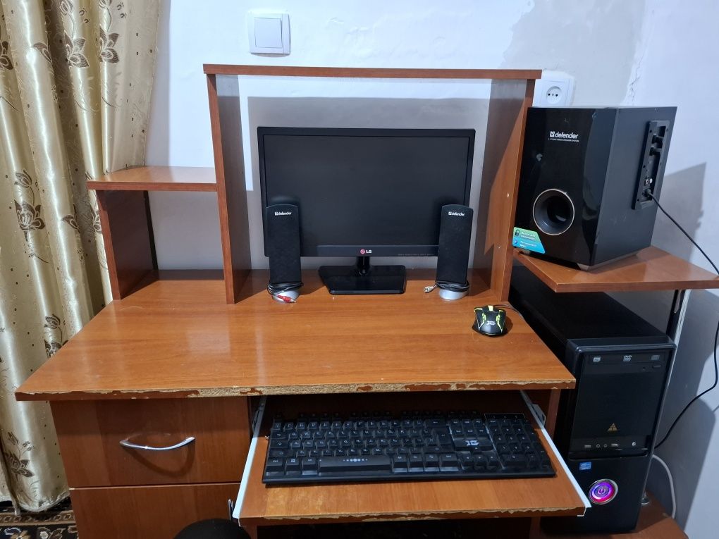 Настольный компьютер