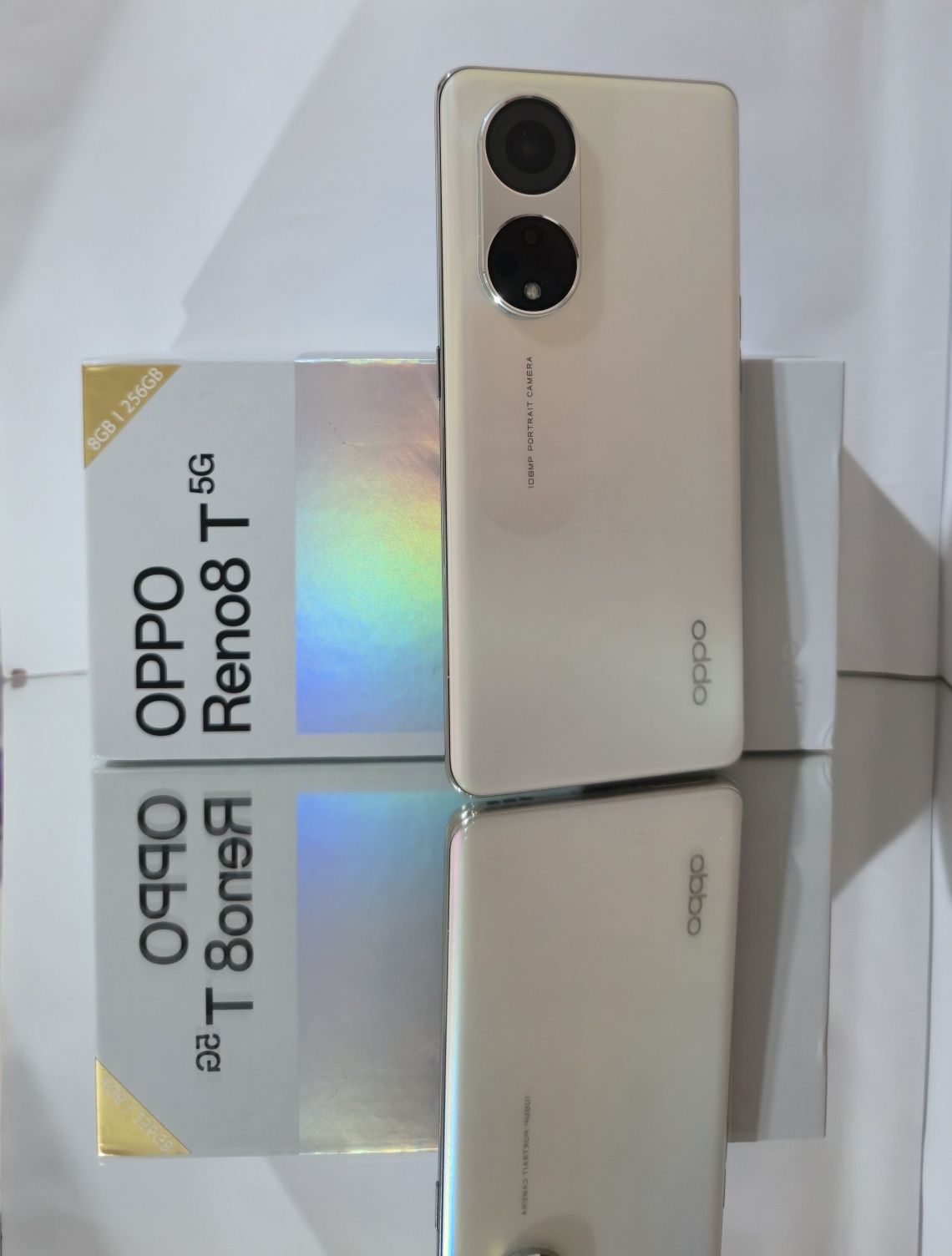 Продам телефон OPPO reno 8T,  256 гб.