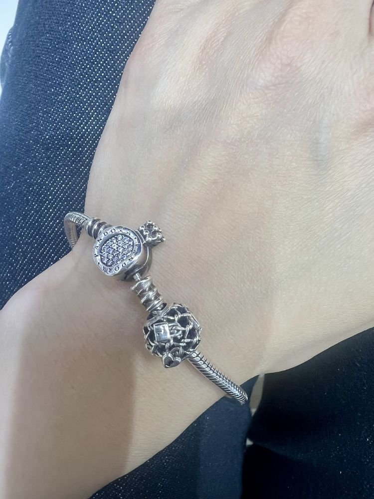 Продам браслет серебро Pandora