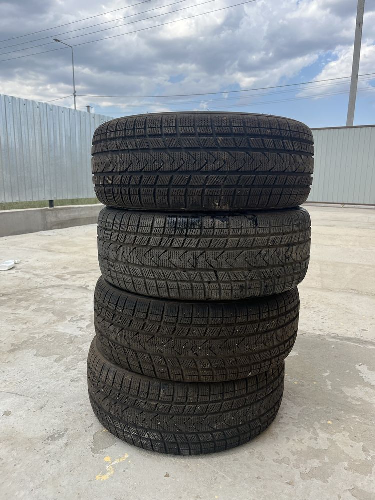 Шины зимные лепечка 215/45/r17