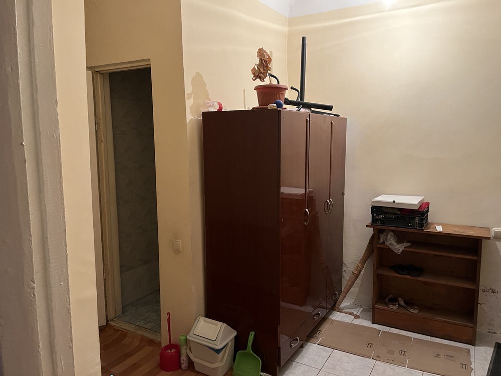Продаю 3 комн кв с зем уч под офис-магазин. Возможен обмен на дом!
