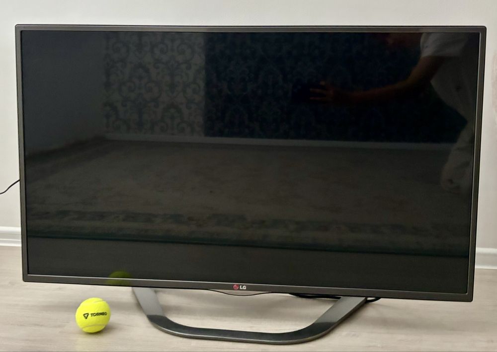 LED телевизор LG 42LA620V [Wi-Fi, SmartTV]