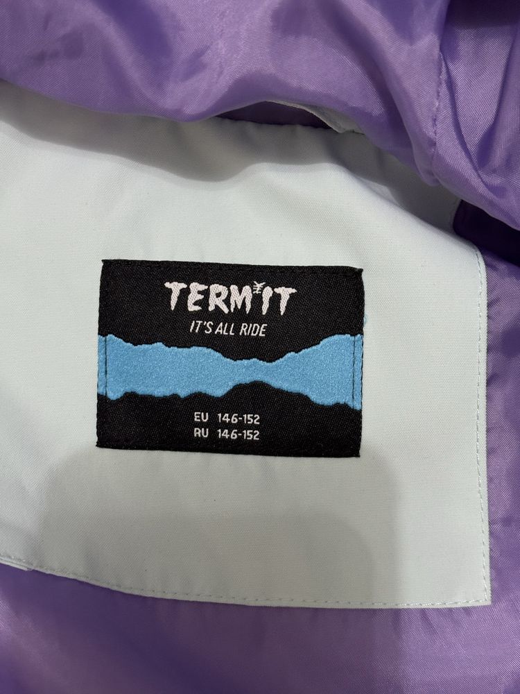 Продам зиминий куртку
