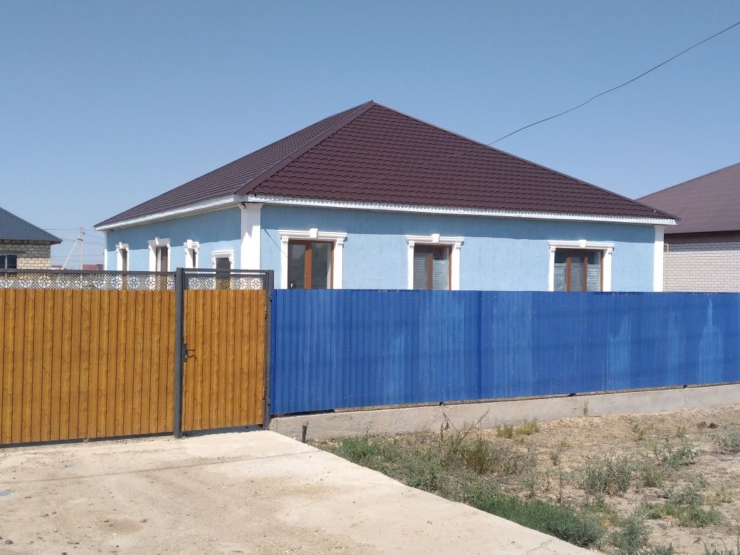 Махамбет ауданында жаңадан салынып біткен уй, дом
