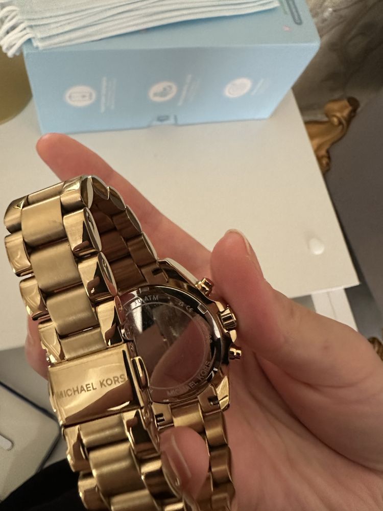 Продается женские часы Michael Kors оригинал!