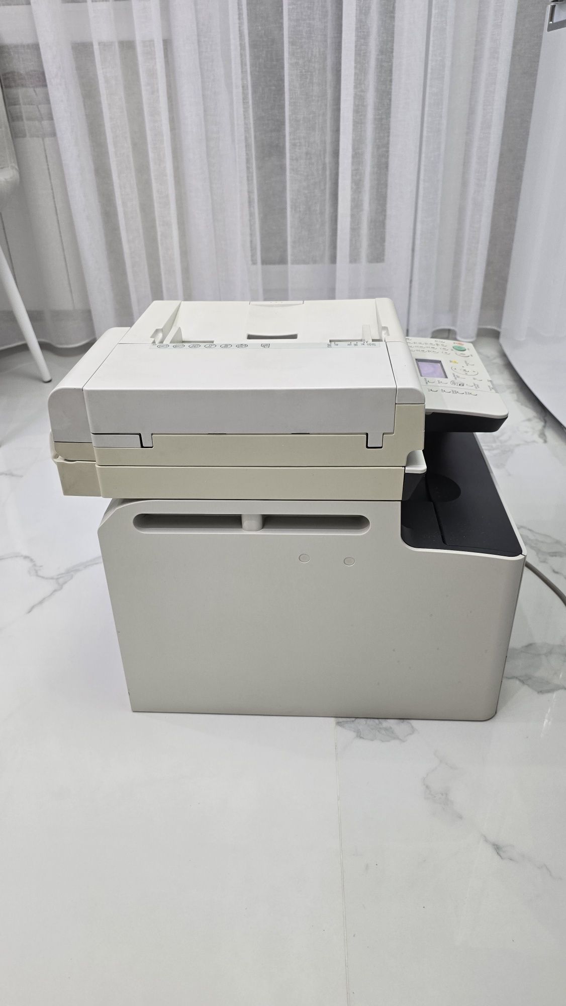 Canon MF8030cn цветной лазерный принтер 3в1 МФУ
