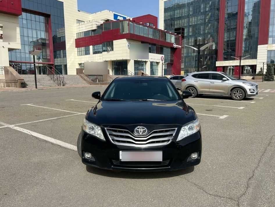 Продам Toyota Camry, 2010