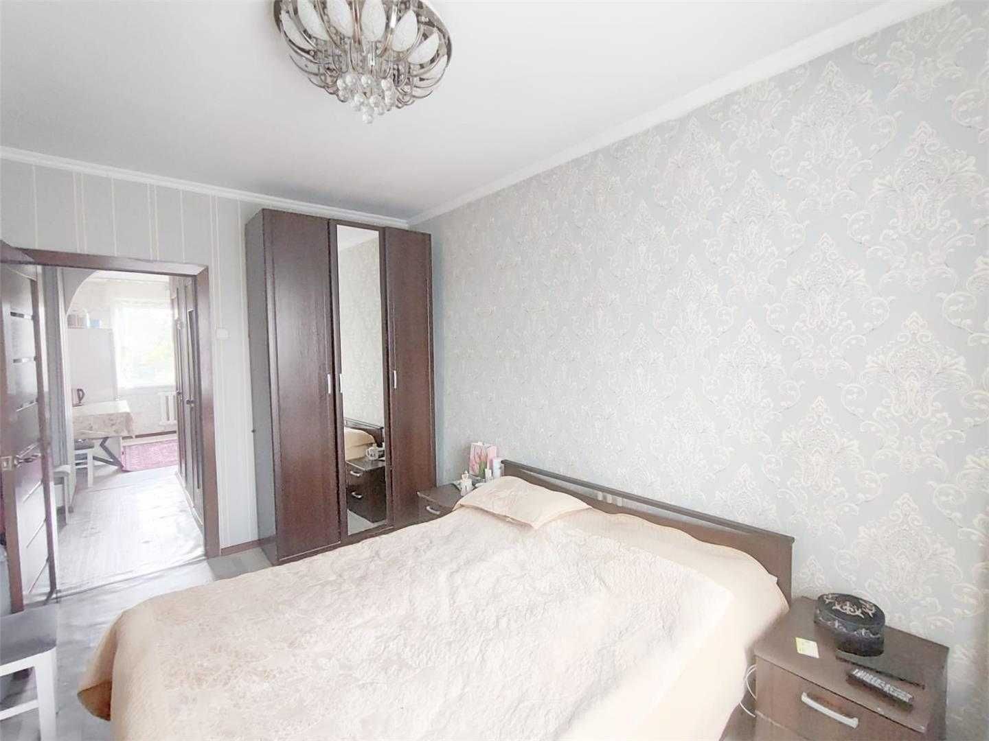 *Продам 4 комн. квартиру ул. Белинского. Помощь в ипотеке.