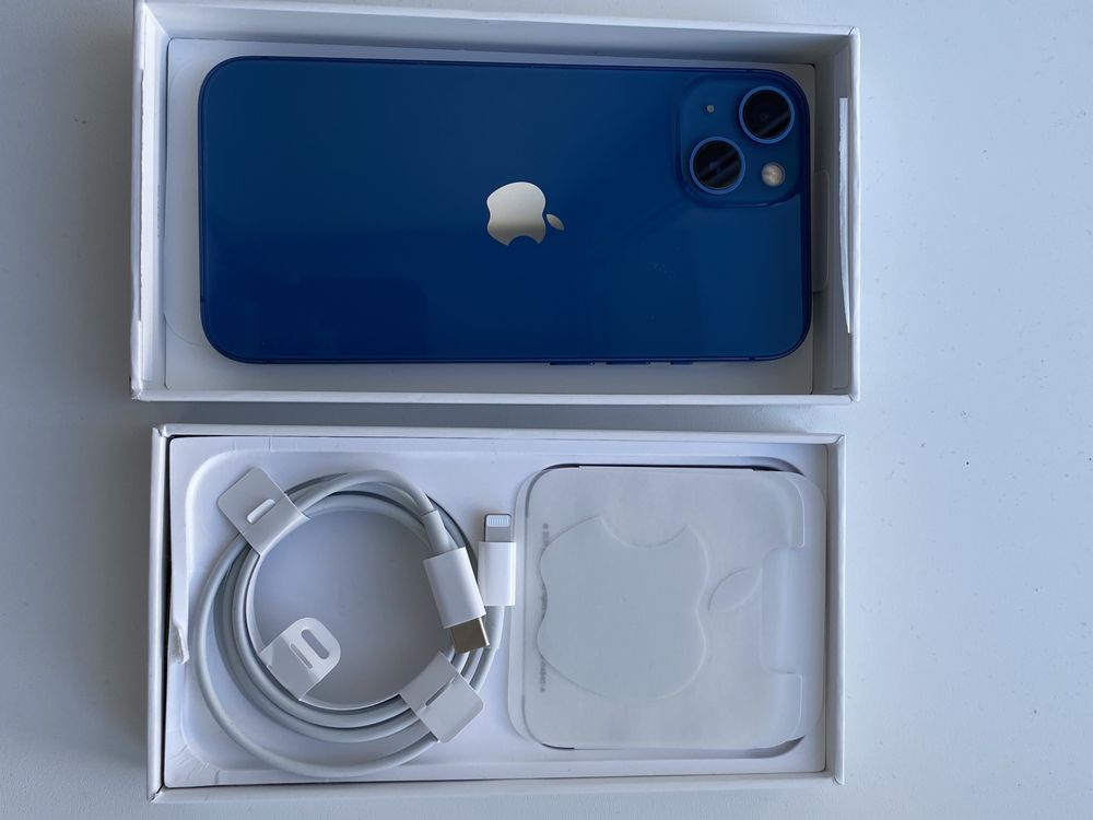 iPhone 13 продам